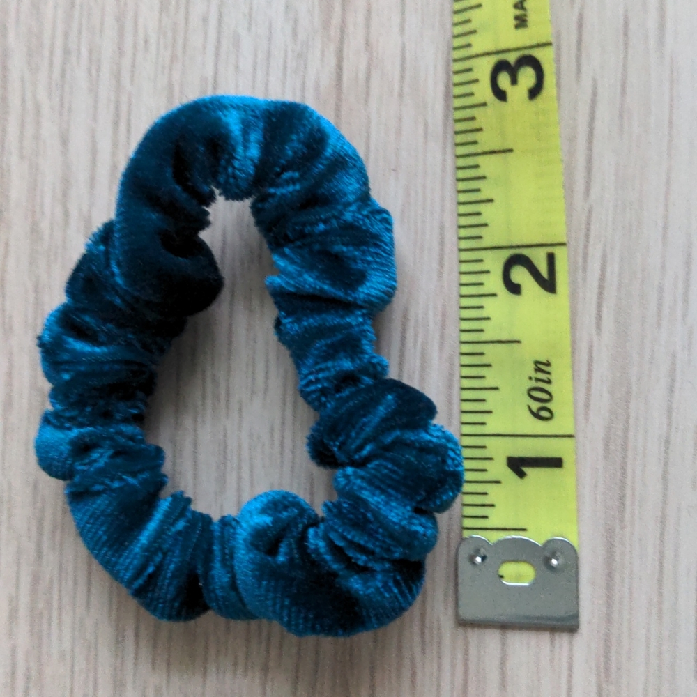 Hair accessories scrunchie
